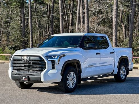 Certified 2025 Toyota Tundra SR5 image 4