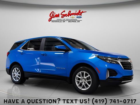 Used 2024 Chevrolet Equinox LT w/ LPO, Floor Liner Package FWD image 1