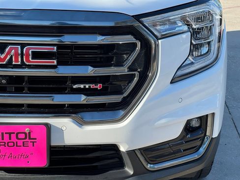 Used 2026 GMC Terrain Elevation FWD image 10