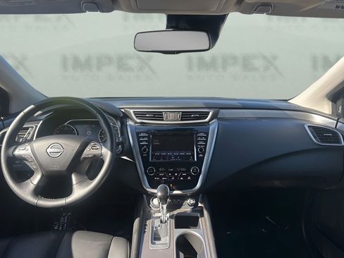 Used 2023 Nissan Murano SV w/ SV Midnight Edition Package image 12