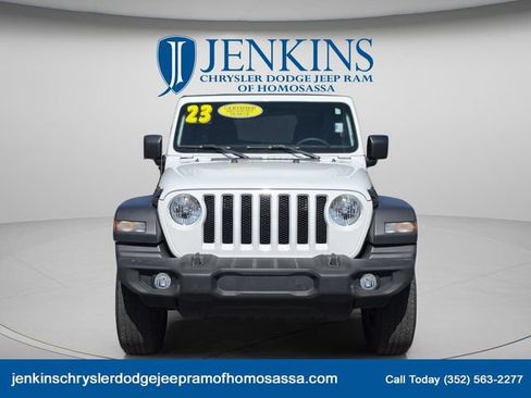 Certified 2023 Jeep Wrangler Sport AWD/4WD image 11