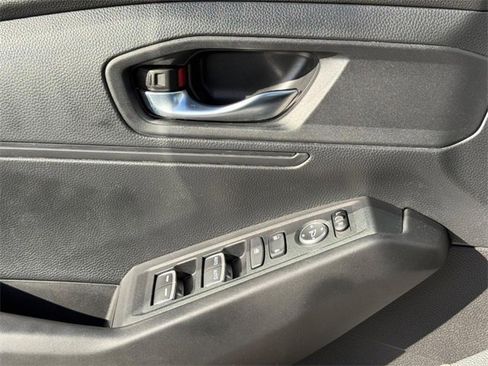 Used 2023 Honda Accord LX image 22