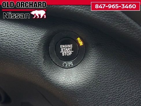 Used 2021 Jeep Cherokee Altitude image 15