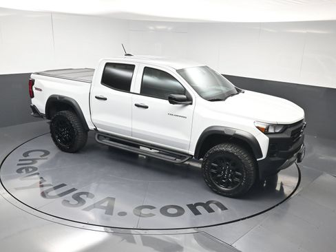 Used 2026 Chevrolet Colorado Trail Boss AWD/4WD image 33