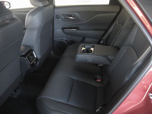 New 2025 Toyota Crown Signia image 19