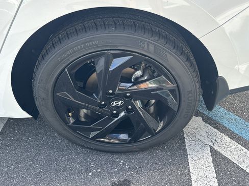 New 2026 Hyundai Elantra Sport FWD image 11