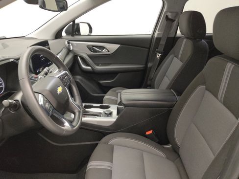 Used 2024 Chevrolet Blazer LT w/ Convenience Package FWD image 17