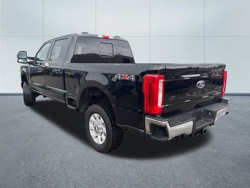 Used 2024 Ford F250 XLT w/ Snow Plow Prep Package AWD/4WD image 2