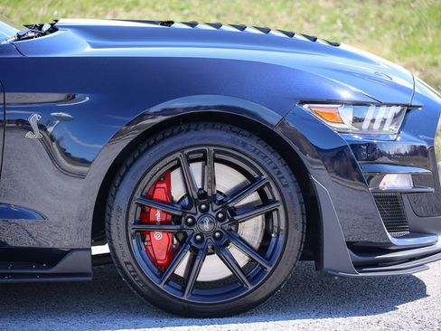 Used 2021 Ford Mustang Shelby GT500 w/ Technology Package image 20