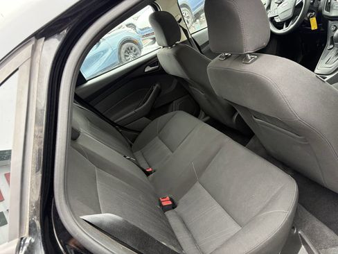 Used 2017 Ford Focus SE image 21