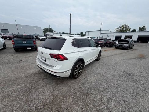 Used 2019 Volkswagen Tiguan SEL Premium R-Line AWD/4WD image 6