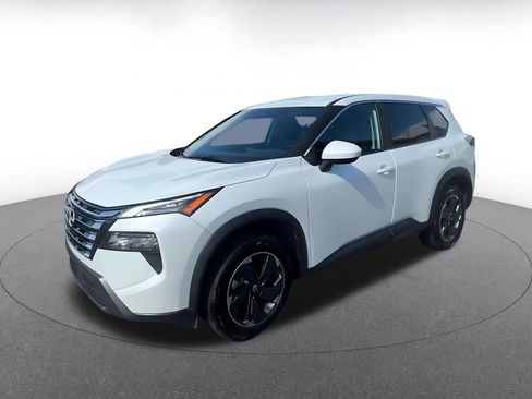 Used 2025 Nissan Rogue SV FWD image 7