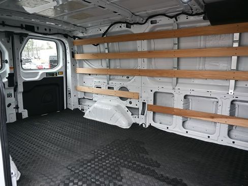 Used 2024 Ford Transit 250 Low Roof w/ Exterior Upgrade Package image 18