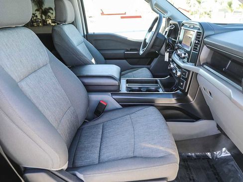 Used 2022 Ford F150 XL w/ Trailer Tow Package image 16