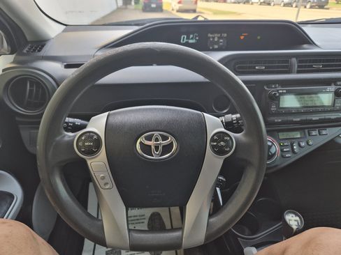 Used 2014 Toyota Prius C Two FWD image 8