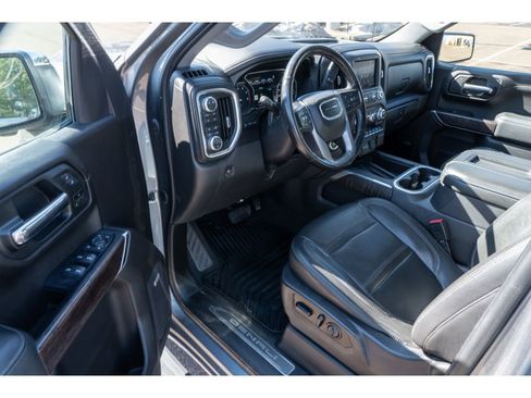 Used 2020 GMC Sierra 1500 Denali w/ Denali Ultimate Package image 10