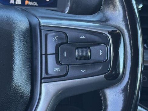 Used 2024 Chevrolet Silverado 2500 LT w/ Convenience Package image 23