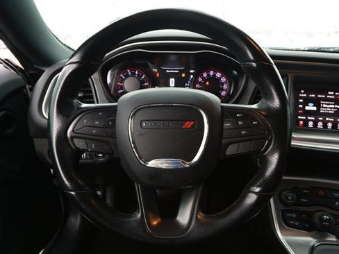 Used 2019 Dodge Challenger SXT w/ Blacktop Package image 11