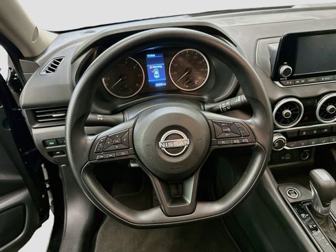 Used 2025 Nissan Sentra S FWD image 18