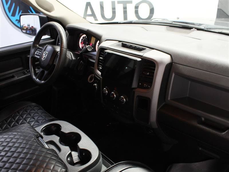 Used 2014 RAM 1500 Express AWD/4WD image 10