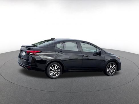 Used 2025 Nissan Versa SV FWD image 15