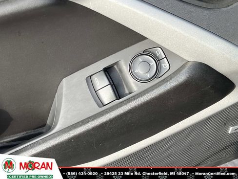 Used 2022 Chevrolet Camaro LT w/ Technology Package image 15