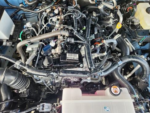 Used 2025 Toyota 4Runner SR5 image 26