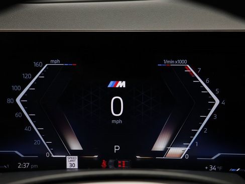 Used 2025 BMW X7 xDrive40i w/ M Sport Package image 8