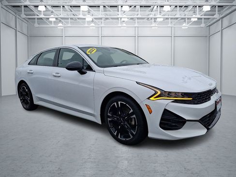 Used 2023 Kia K5 GT-Line image 7