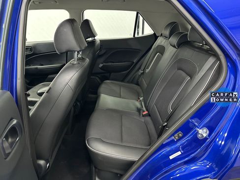 Certified 2025 Hyundai Venue Limited image 20
