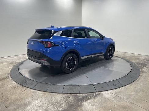 New 2026 Kia Sportage EX image 5