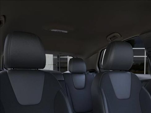New 2026 Buick Encore GX Preferred w/ Comfort Package FWD image 24
