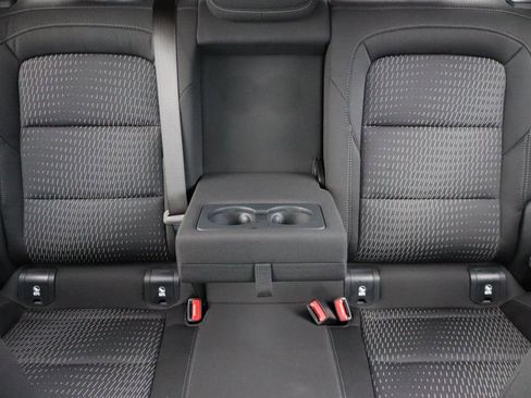 Used 2025 Chevrolet Equinox LT w/ Safety and Technology Package image 35