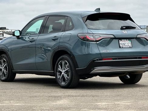 Certified 2024 Honda HR-V EX-L image 6