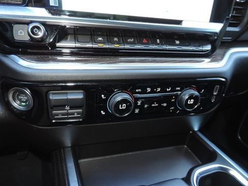 Certified 2025 Chevrolet Silverado 1500 LT w/ Convenience Package II RWD image 25