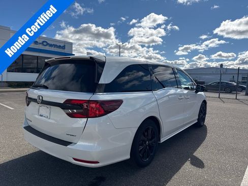 Certified 2023 Honda Odyssey Sport image 8