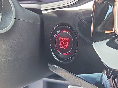 Used 2025 Honda Civic Sport image 21