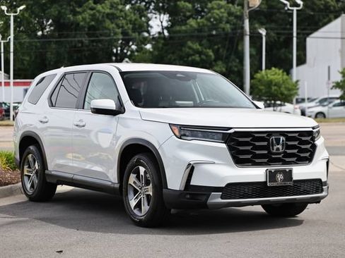 Used 2023 Honda Pilot EX-L image 14