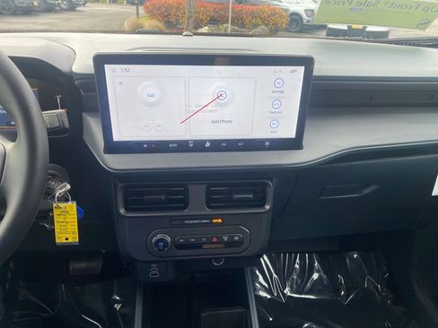 New 2025 Ford Maverick XL w/ Equipment Group 101A image 15