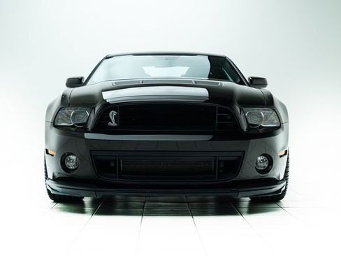 Used 2013 Ford Mustang Shelby GT500 image 6
