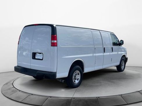 Used 2021 Chevrolet Express 2500 Extended w/ Driver Convenience Package RWD image 5