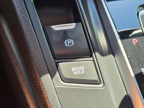 Used 2019 Honda CR-V EX image 21