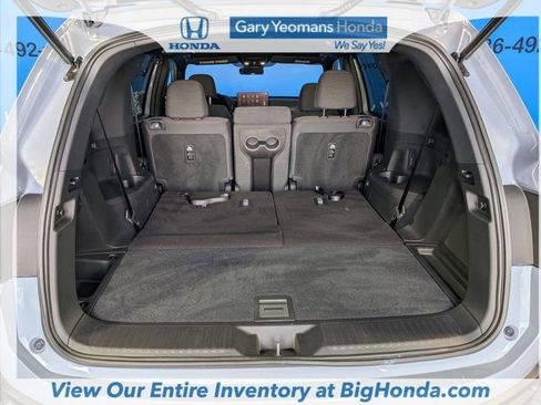 Used 2026 Honda Pilot Sport image 19