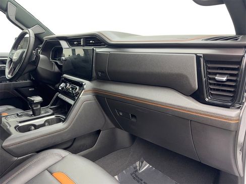 Used 2025 GMC Sierra 1500 AT4 image 54