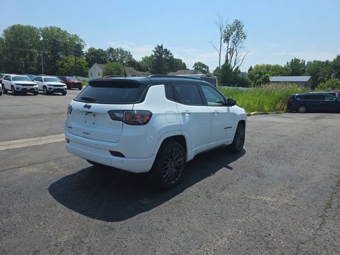 Used 2024 Jeep Compass Limited w/ High Altitude Package AWD/4WD image 4