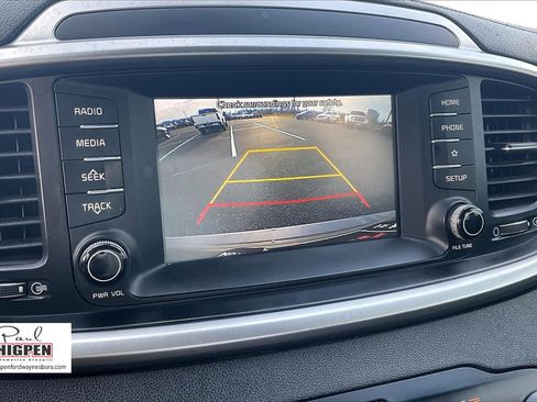 Used 2020 Kia Sorento EX image 20