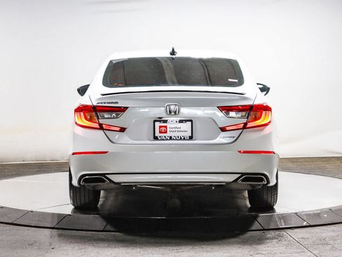 Used 2022 Honda Accord Sport image 3