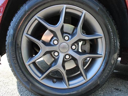 Used 2020 Jeep Grand Cherokee Limited X image 21