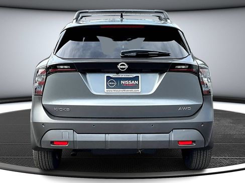 New 2026 Nissan Kicks SV w/ SV Premium Package AWD/4WD image 4