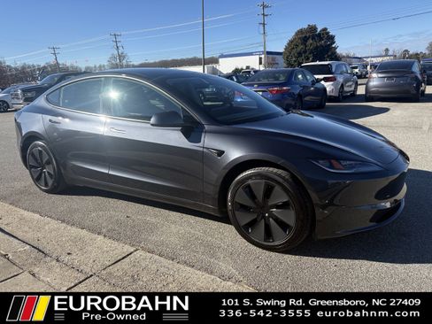 Used 2025 Tesla Model 3 Long Range image 33